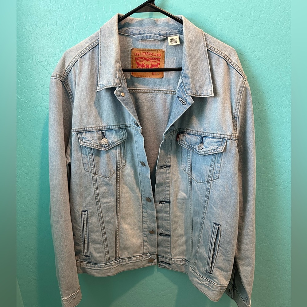 Men’s Levi’s Trucker Jacket - Large
